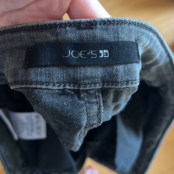 Joe’s Jeans Flawless The Vixen Sassy Skinny Ankle - Picture 4 of 5